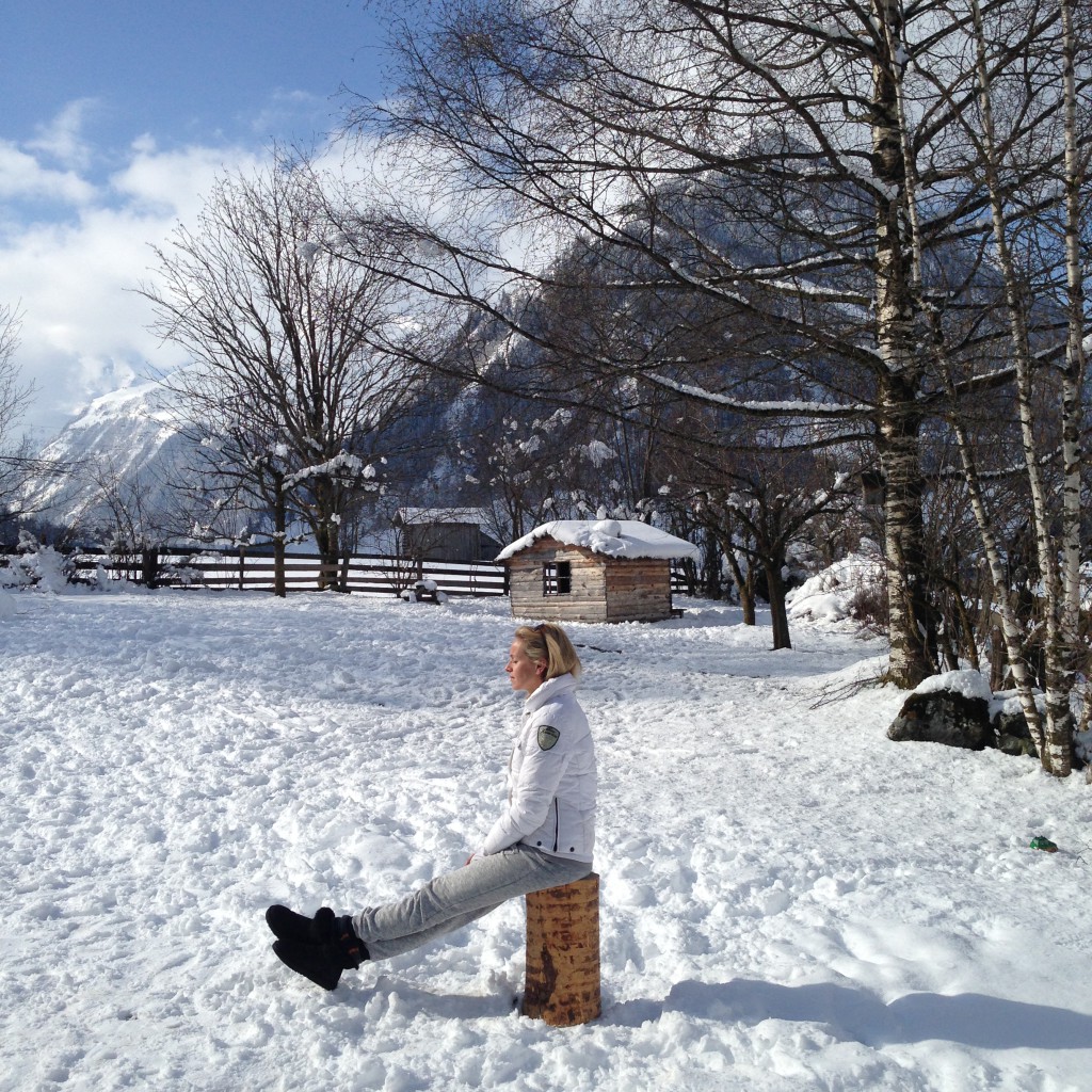 in stilte genieten in de sneeuw bij de Berghut.com