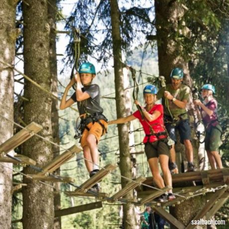 Klimpark Saalbach Hochseilpark de Berghut.com zomervakantie kindvriendelijk Oostenrijk