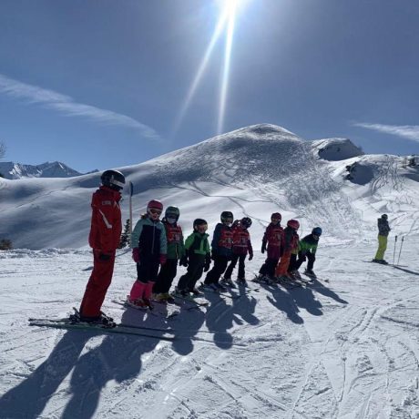 de Berghut Appartementen Apartments gezamenlijke activiteiten kindvriendelijk wintersport Rauris Oostenrijk skiën skiklasje